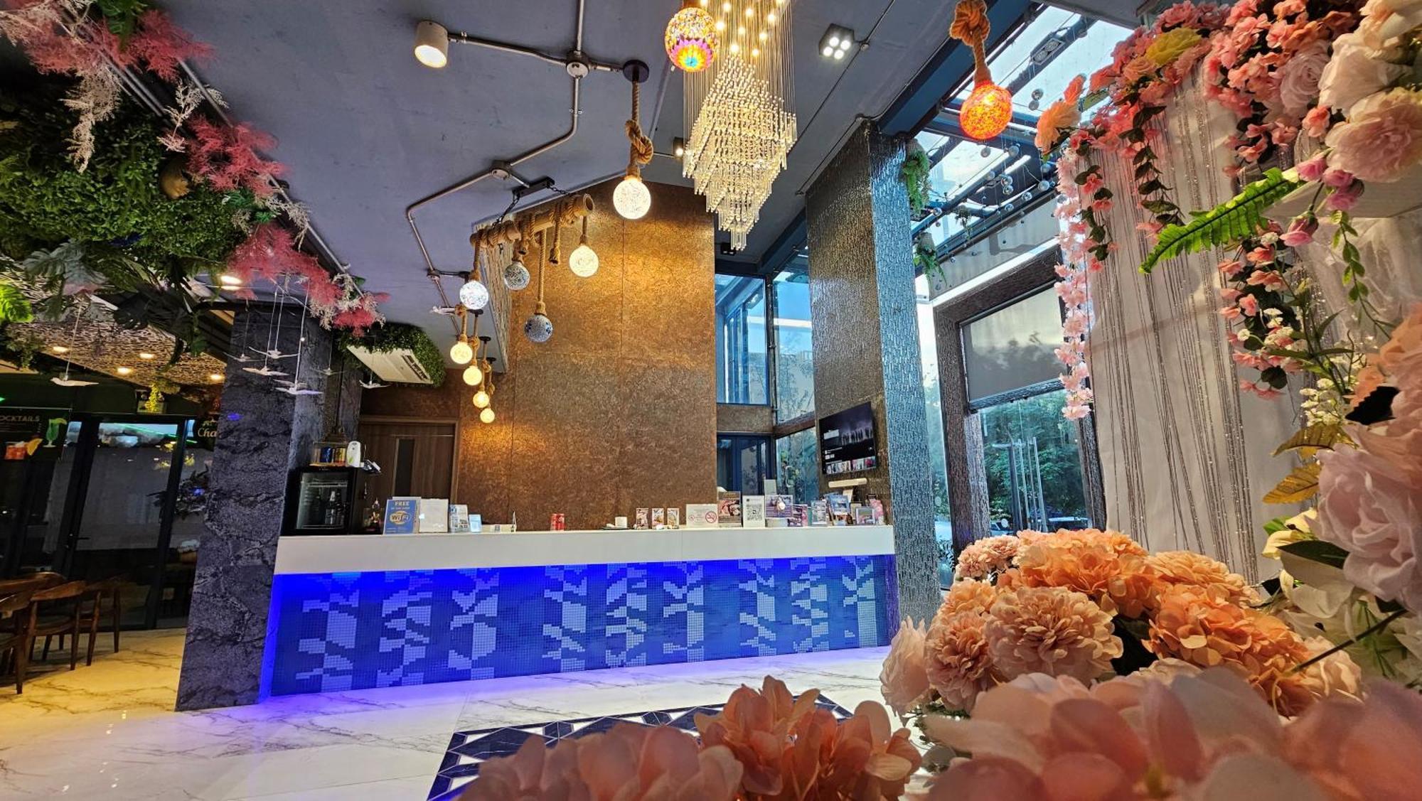 Bluetel Re'Sidence Bangkok Impact - 1 Time Drop-Off Service To Impact Pak Kret Extérieur photo